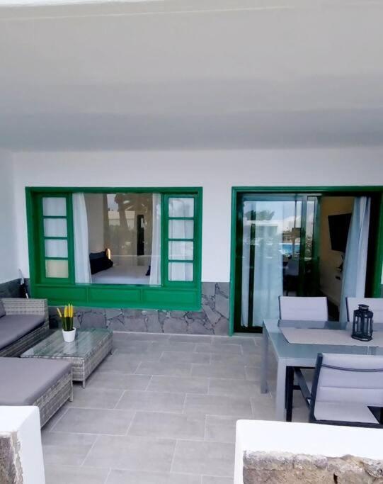 Playa Bastian First Line Of The Sea Apartment Costa Teguise Exterior photo